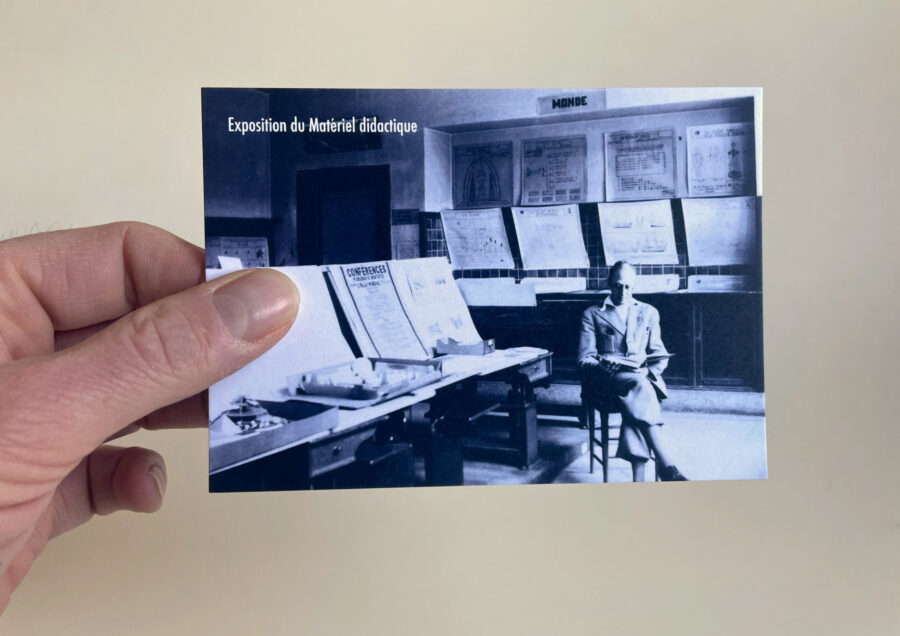 Fotomontage, print op karton.
